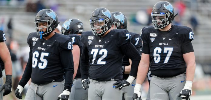 3DownNation's tweet photo. #Eskimos nab pro-ready OL Tomas Jack-Kurdyla in 2020 #CFLdraft https://t.co/NsywGcOfRu #Edmonton #Esks #CFLEsks #OneEmpire #CFL https://t.co/tRlZIhF28l