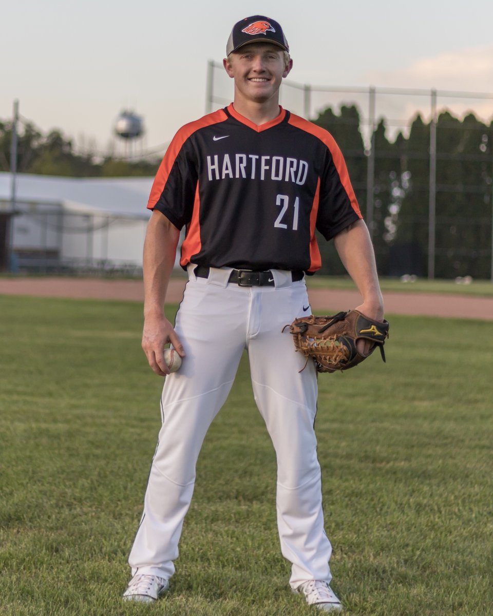 The Dan Thuecks Memorial Scholarship winner is Bryce Zimdars. The $500 scholarship is awarded to a baseball, softball or basketball player who participated in athletics all four years, maintained at least a 2.5 GPA and had no code violations. Congrats Bryce! #WeAreHartford