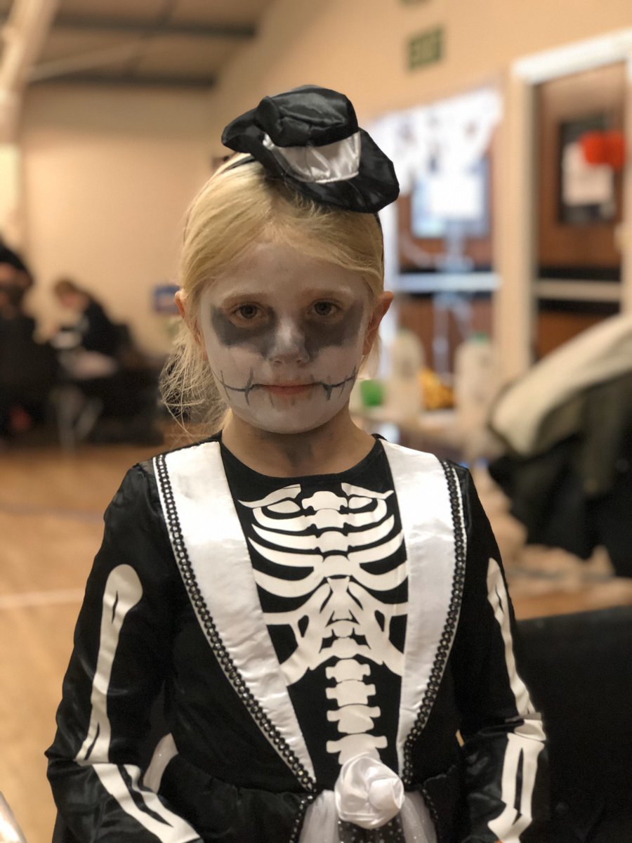 2ndSwanscombe's tweet photo. Some Halloween fun at our annual party 🌈😁👻 https://t.co/LTnAt6bLj1