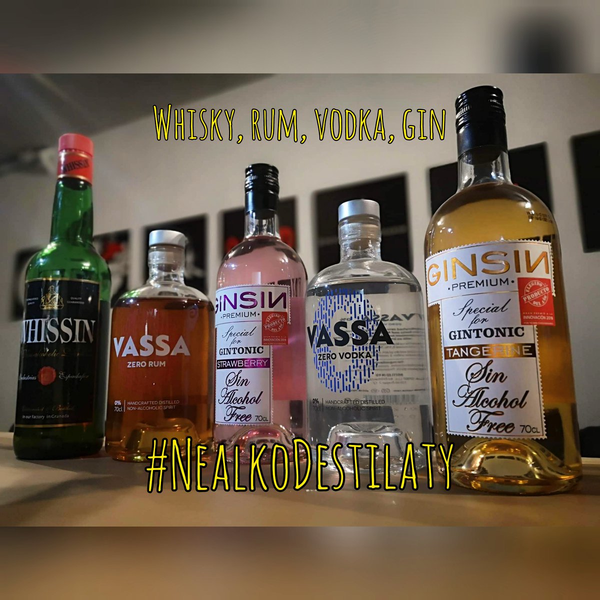 bla3ol's tweet photo. 🎵 Rozšiřujeme sortiment! 🥃🥃🥃
👩‍🎤 Možná sázíme na špatného koně, ale snad některé z vás tato novinka osloví. 🤗
🎶 Nealko destiláty když máš party s přáteli, ale musíš řídit, jsi těhotnej, ve službě, whatever... 😎
.
#karaoke #olomouc #novinka #nealkodestilaty https://t.co/Fqt8oEl7jC