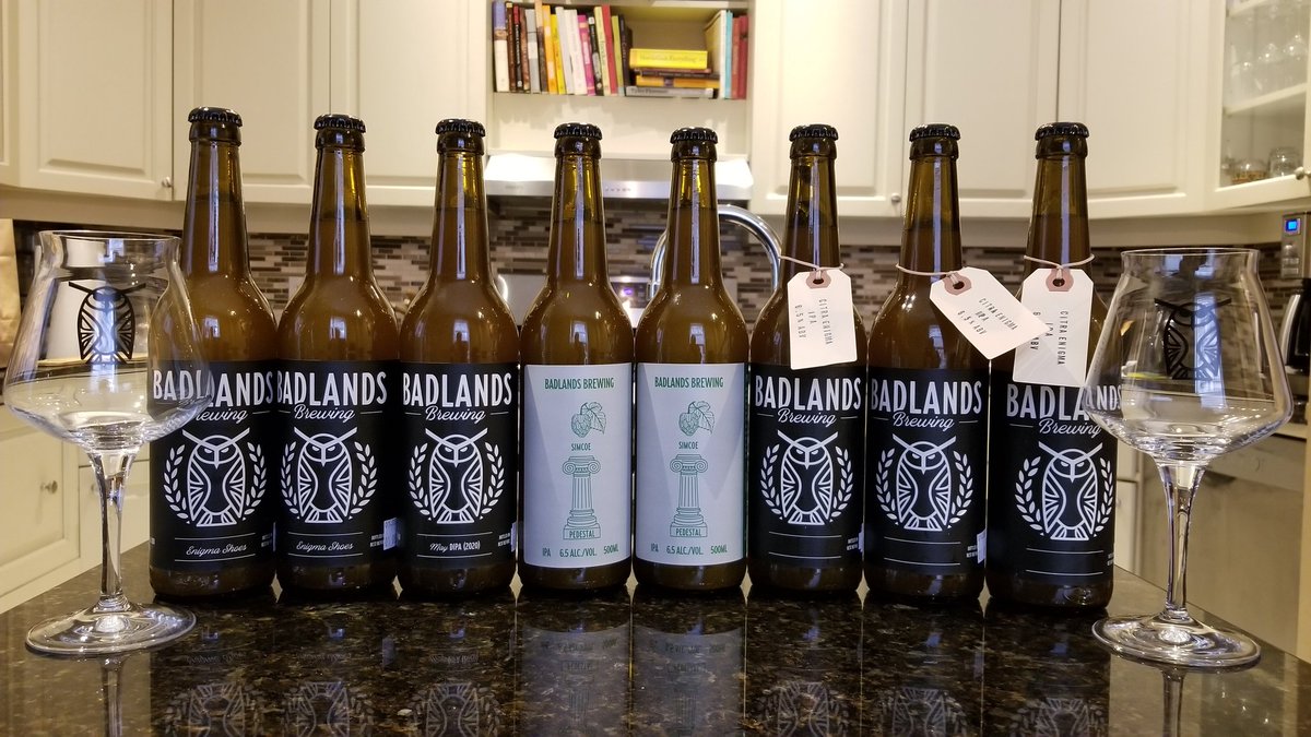craftbeerdarren's tweet photo. It was a fierce battle between me and the @badlandsbrewco online bottleshop last night but in the end, I was victorious!  Now, to drink the spoils of war. #FreshIPA https://t.co/myjOyZEGum