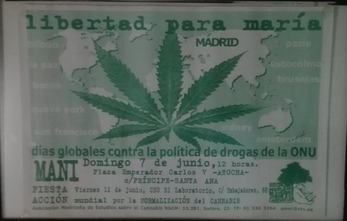 AmecMadrid's tweet photo. Buscando en el baúl de los recuerdos...
Cartel de la mani celebrada en junio de 1998 con el lema «Libertad para maria»✌
En aquellos tiempos aún no se llamaba Marcha Mundial de la Marihuana
#GMM20 #MMM20 #MMM2020 https://t.co/QJMyAT7P0K