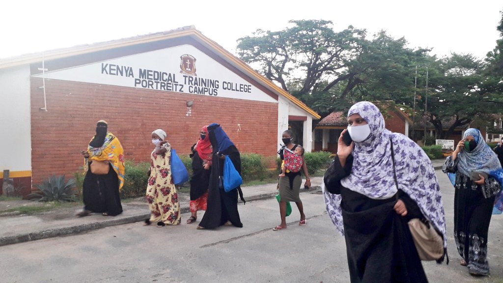 HakiAfrica's tweet photo. Release of Family of 17 Under Quarantine

HAKI Africa today received a complaint and followed up with the Kenya Medical Training Centre (KMTC), Port Reitz, where a family of 17 was being kept in quarantine. The 17 members included a 48 year old woman and a child of 8 months. https://t.co/2vSM0sZron