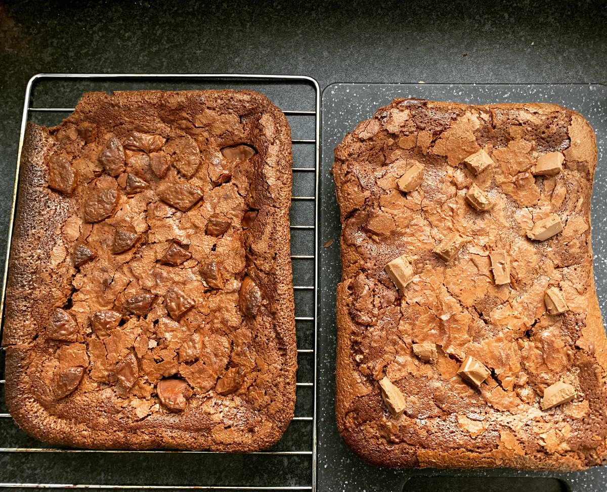 Day of baking has really helped me de-stress after a crazy week, may have found a new hobby 🍫👩🏼‍🍳🙈