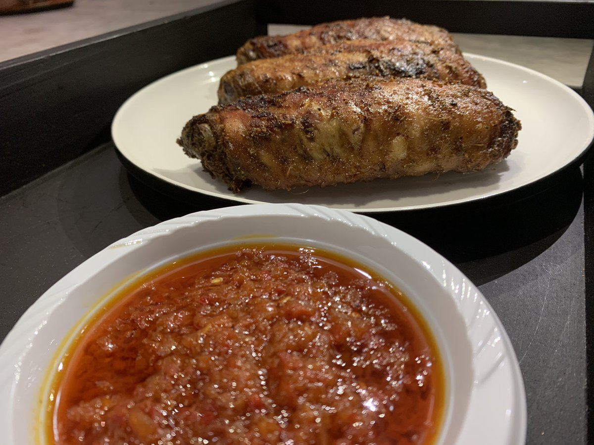 TheKiichen's tweet photo. RT for turkey 

Like for chicken https://t.co/UN3oIJjDB6