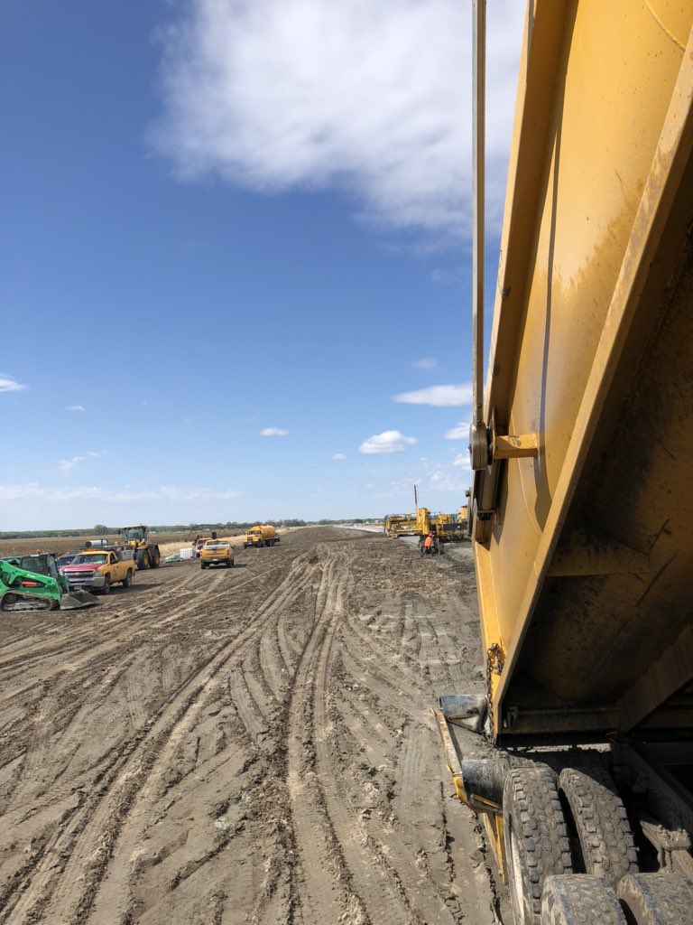 HawkinsCCOmaha's tweet photo. A wet start, but ended up being a beautiful day to batch concrete out on Highway 30 near Rogers! #TheHawkinsWay #NDOT #BatchPlant #Paving https://t.co/WYPVKprdEN