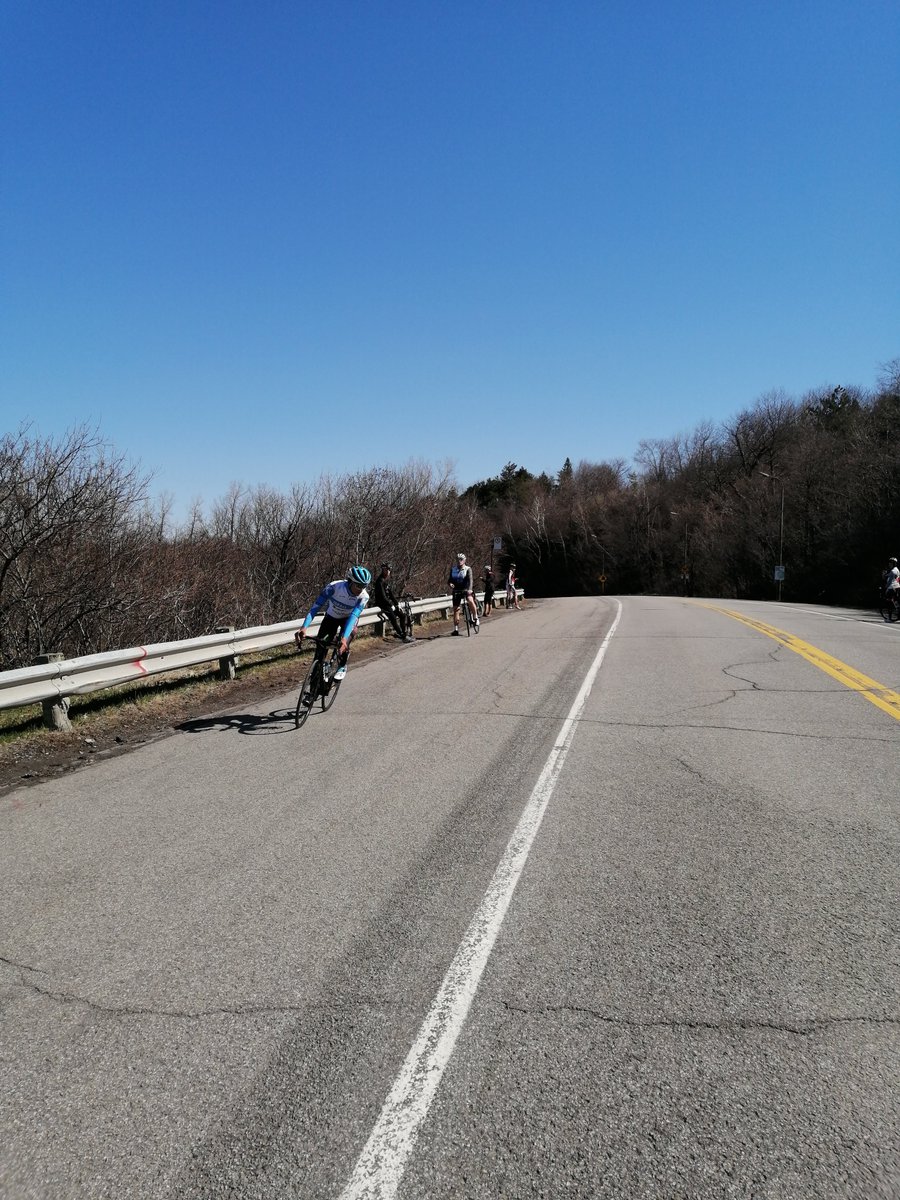 trepass2112's tweet photo. @RadioBidon @jpbuhot @DamienCyrenne @YallaIsraelSUN Je suis aller encouragé #JamesPiccoli monté la fameuse cote de Montréal Camillien-houde pour la bonne cause! #GoJamesGo https://t.co/R5a40JJdPE https://t.co/acuKP7PMRo