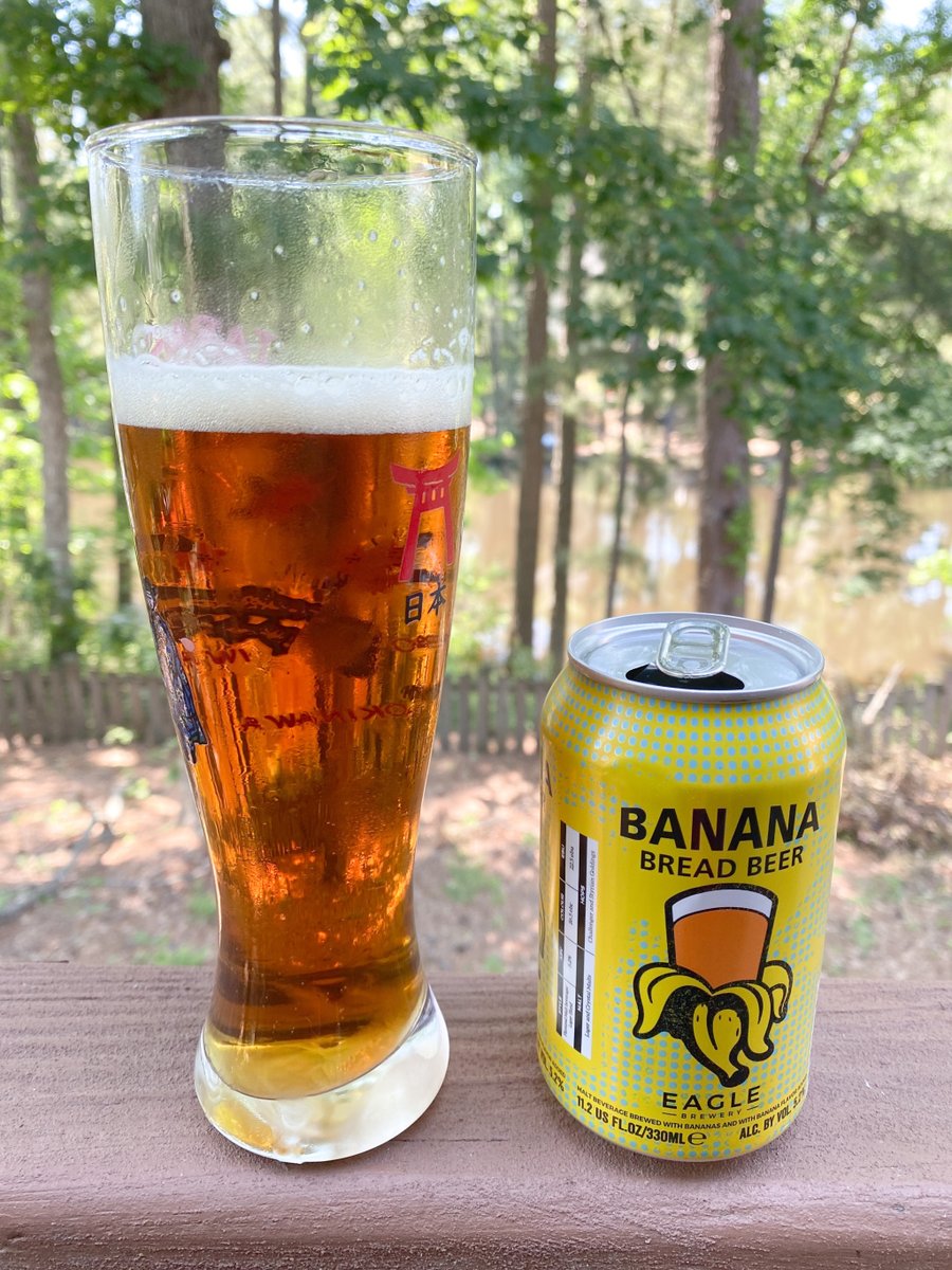 randomcanblog's tweet image. Banana Bread Beer : Eagle Brewery randomcan.blog/2020/05/02/ban…