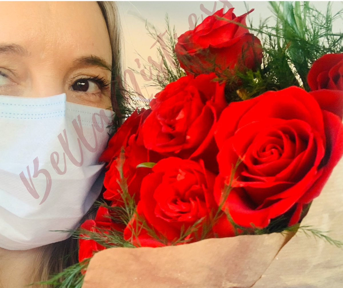 ImperatrizBella's tweet photo. In addition to the monthly salary, he gave a lot of flowers for my hobby, which is to step on, knead flowers.
Prostrate at my feet.
#moneyslave #crushing #findom #bdsmlisboa #slavefeet #feetdomination #publichumiliation #bellamistresssadic #footfetishnation #virtualslave https://t.co/gHeGszaimM