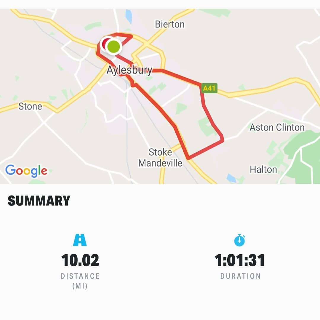 AlisonAlio's tweet photo. Exercise day today so I have an excuse to eat homemade kfc tonight and a nice cold drink or two!!!🍸🚴‍♀️🏋️‍♀️🐕😜🍺🍽🌞@chefphilvickery @thismorning @hollywilloughby @schofe #carreramountainbike #lockdown2020 #motivation #cheatdayeats #countryside #kfc #yummy #burnitofftomorrow https://t.co/QRMyG5hpE4