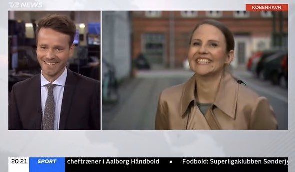 ... når dygtige <a href="/christianevejlo/">Christiane Vejlø</a> ‘s telefon ligger i lommen og flere gange ringer (ret højt) under et spændende LIVE-interview på <a href="/tv2newsdk/">TV 2 NEWS</a> om #dkpol / #coronaapp ... skal det naturligvis nævnes ved interviewets afslutning. Tak fordi du var med - og sorry.. ;)