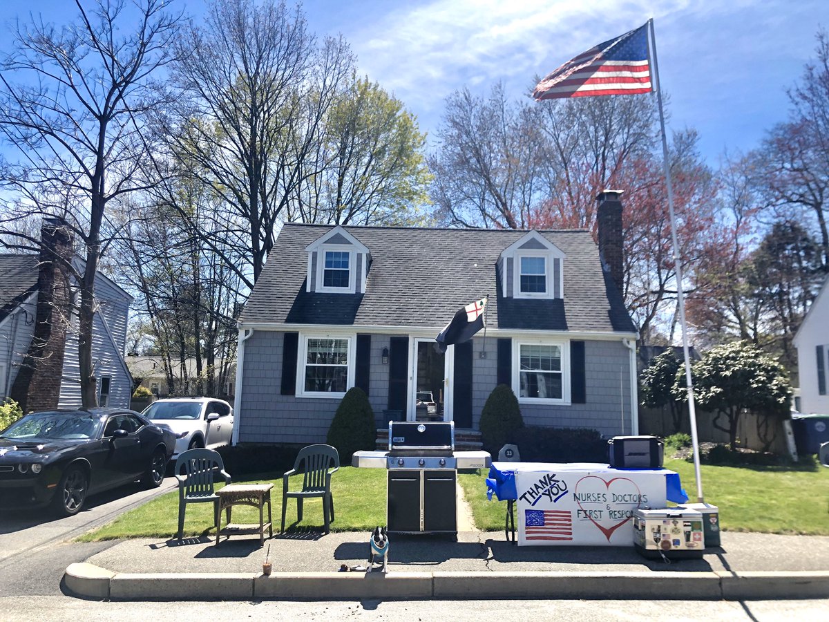 Kicking off national BBQ day #frontyardcookout #StayAtHome #FlatteningtheCurve ##NationalBBQMonth