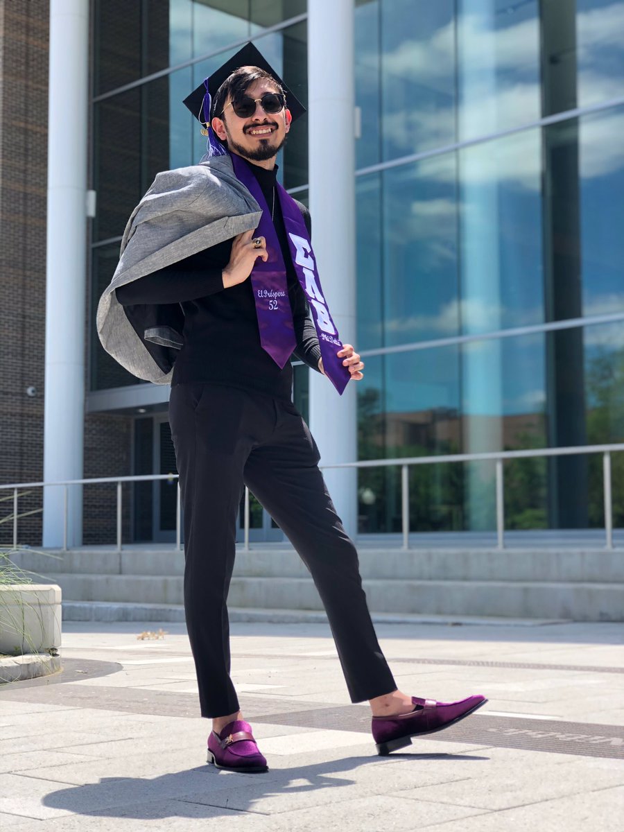 DCerda97's tweet photo. First generation immigrant and a first in the family to graduate from a university and I couldn’t be prouder to represent my families name. These last 4 years came by and went. https://t.co/PDNJajKlSu