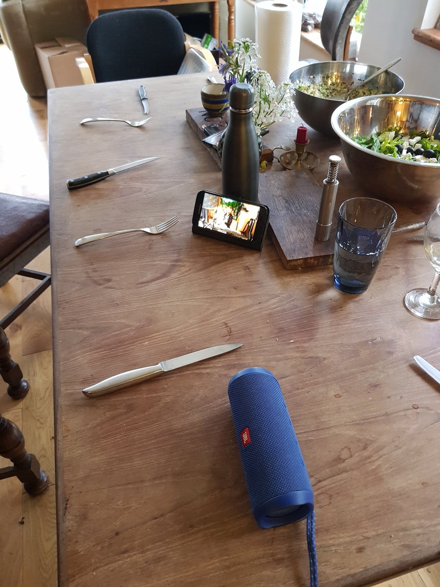 #Ballydehob very different #JazzFestival this #MayBankHoliday this year in #WestCork 
Thank you <a href="/LevisBallydehob/">leviscornerhouse</a>