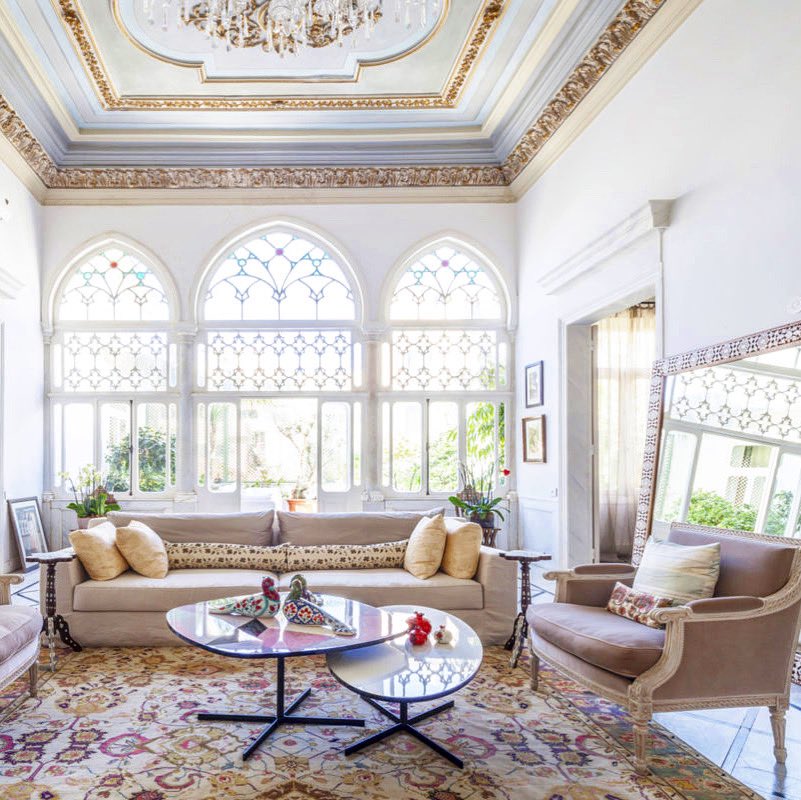 Decoventure's tweet photo. A beautifully restored 19th Century traditional Lebanese mansion located in #Beirut built between 1830-1860. An emblem of #Lebanon’s history and a perfect example of East meets West with a one a kind combination between classic &amp; contemporary #Decoventure
https://t.co/xyA0MieYim https://t.co/5Y1hOwxvyE