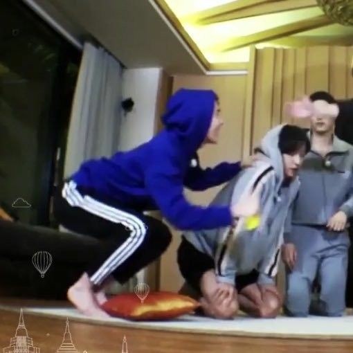 these are just some of the details of sehun~ hehehe
