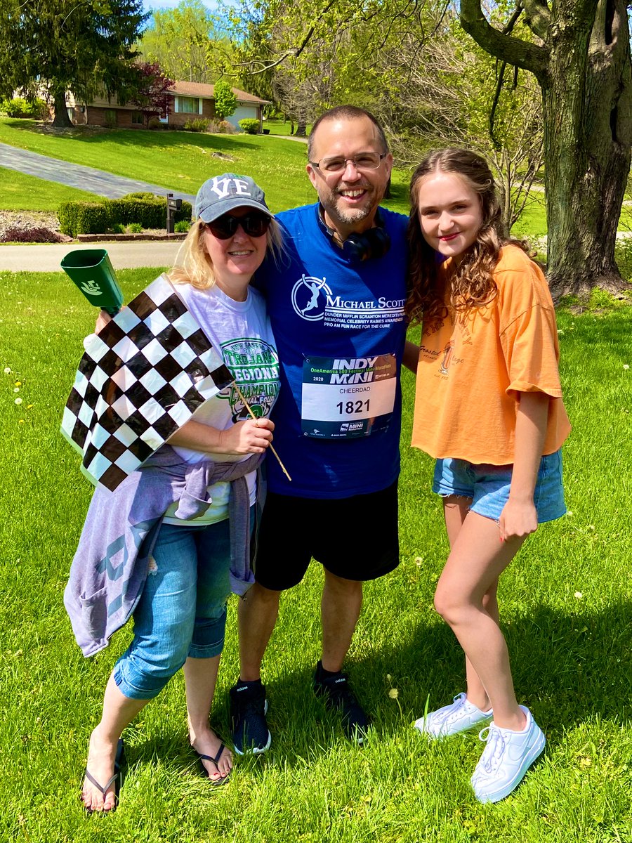 PapaChris1821's tweet photo. Set a personal record for finishing a half marathon while running the #VirtualIndyMini across Henry County today!  Started out at BRVHS &amp; crossed the finish line at the World’s Largest &amp; Finest High School Fieldhouse at @trojansnchs in 1:52:21! ☀️🏃🏻‍♂️💨🙌🏻🔥🎉 #IndyMini @500Festival https://t.co/V4cvzZUUzC