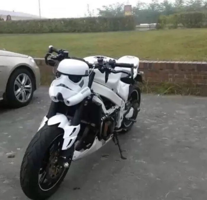 Nicenutter1980's tweet photo. I've found my next bike. No chance of this hitting anything https://t.co/qh5Jasa83e