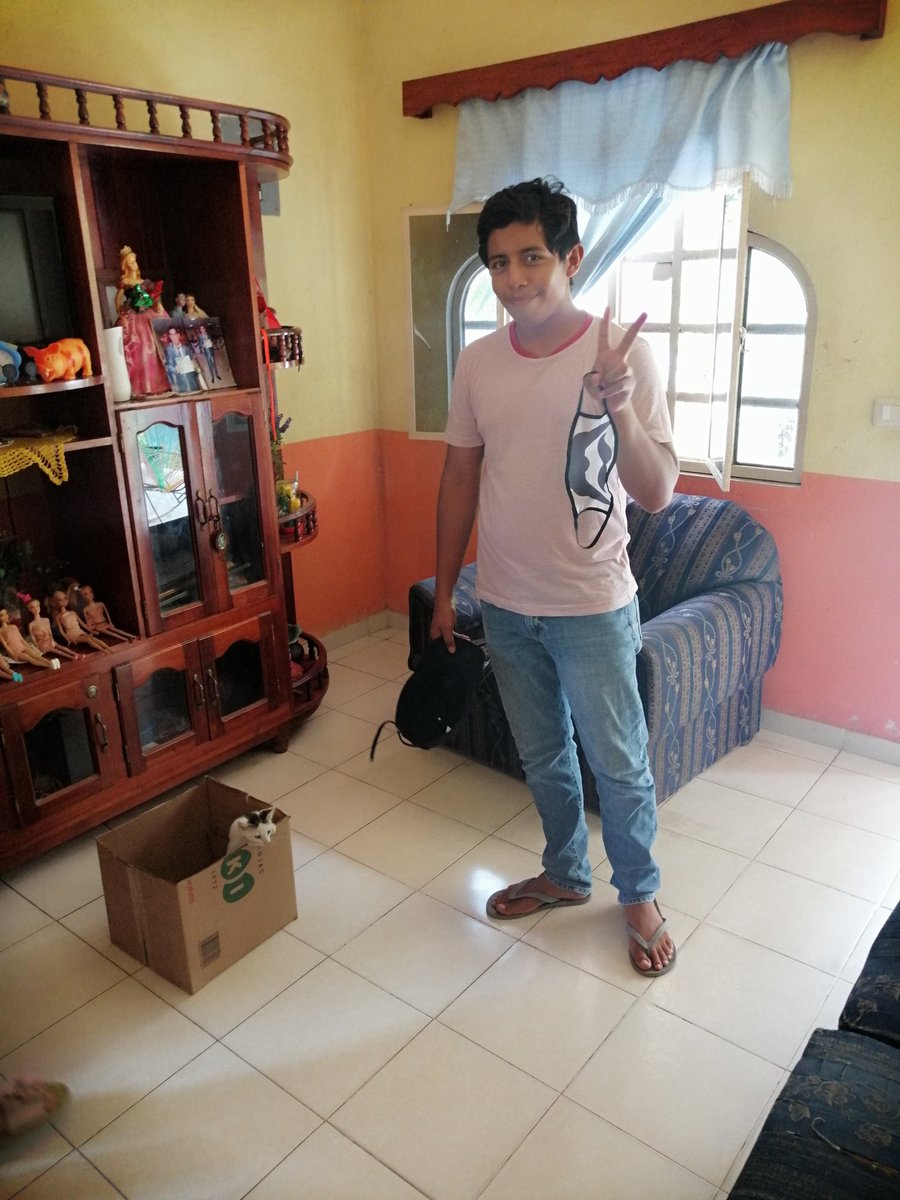 AllAboutChanelM's tweet photo. Mi novio hermoso vino a dejarme mi michi, tenía 42 días que no lo veía🤧 solo estuve con el 5 min pero fue lo mejor, espero verlo pronto🤧 te amo mucho @Davidgarciar_ https://t.co/RZ426KsYhf