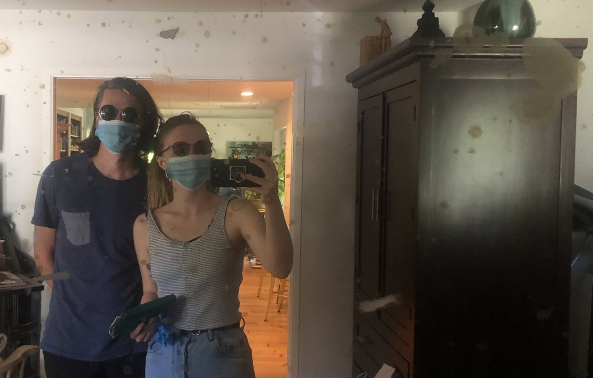 ev_erley's tweet photo. Whatever caption I put @HannahBreelyn is going to make fun of me, so moral of the story: quarantine https://t.co/FJl7o4r3cC
