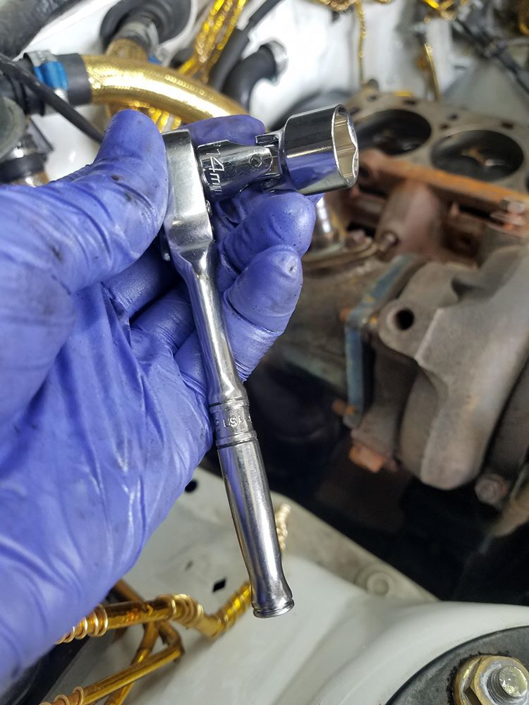 CapriTools's tweet photo. #UniversalSocketSaturday Check out our 14 mm universal socket! @pistonsandpixiedust
#auto #CapriTools #automotive #mechanical #mechanic #socket #chrome #universalsocket #swivelsocket #sockets https://t.co/5aZFOyMnn4