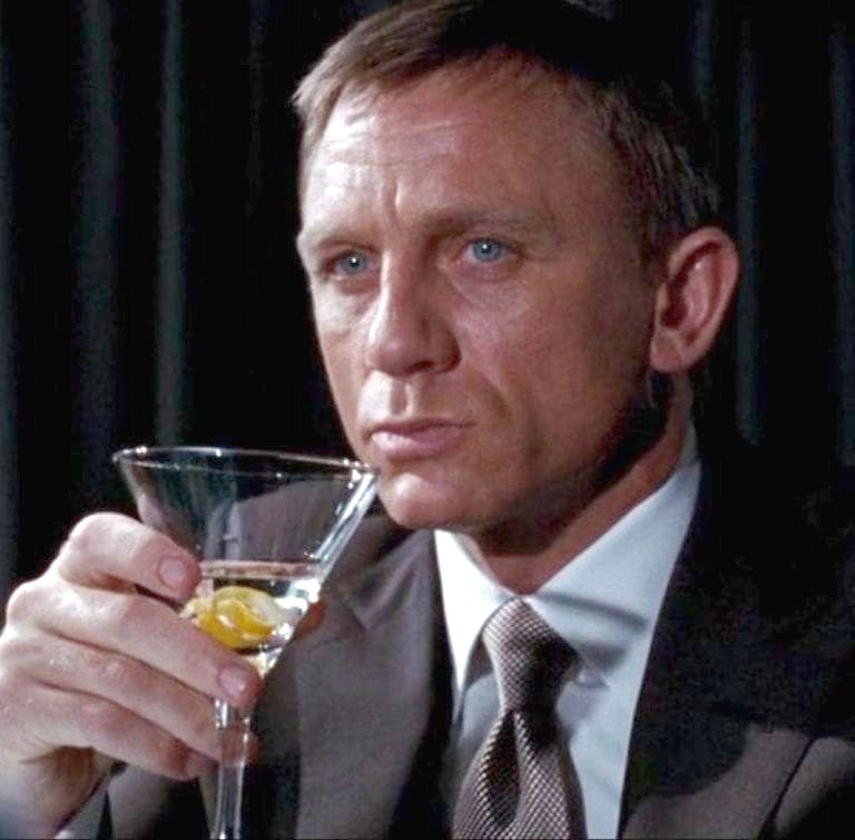 "Shaken, not stirred" - James Bond
🍸
• • • • •

#JamesBond #Bond #Classic #ShakenNotStirred #Martini #Cinematography #Cinema #ClassicFilm #Movie #Film #JamesBondMovies #SaturdayNight #SaturdayVibes #SaturdayStyle  #JamesBondMartini