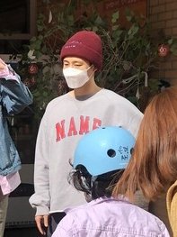 nhurhae's tweet photo. I guess? I welcomed you Back, Kim Hanbin! ❤❤❤
So its really you my boy! The article and the photos are not lying because of your outft today. 😁 thank you Hanbin, You Breathed Again. 🙏😍

#KimHanbin https://t.co/joULm1y5KW