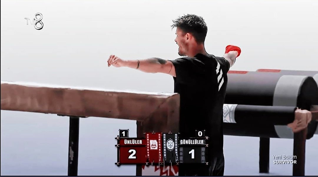 lunaduru's tweet photo. Barış her birinci olduğunda attığı her adımda her hafta onunla beraber olduğumuzu çok daha iyi anlayacak #BarışYaz1890aGönder #survivor2020 https://t.co/U8WJNm4iVD