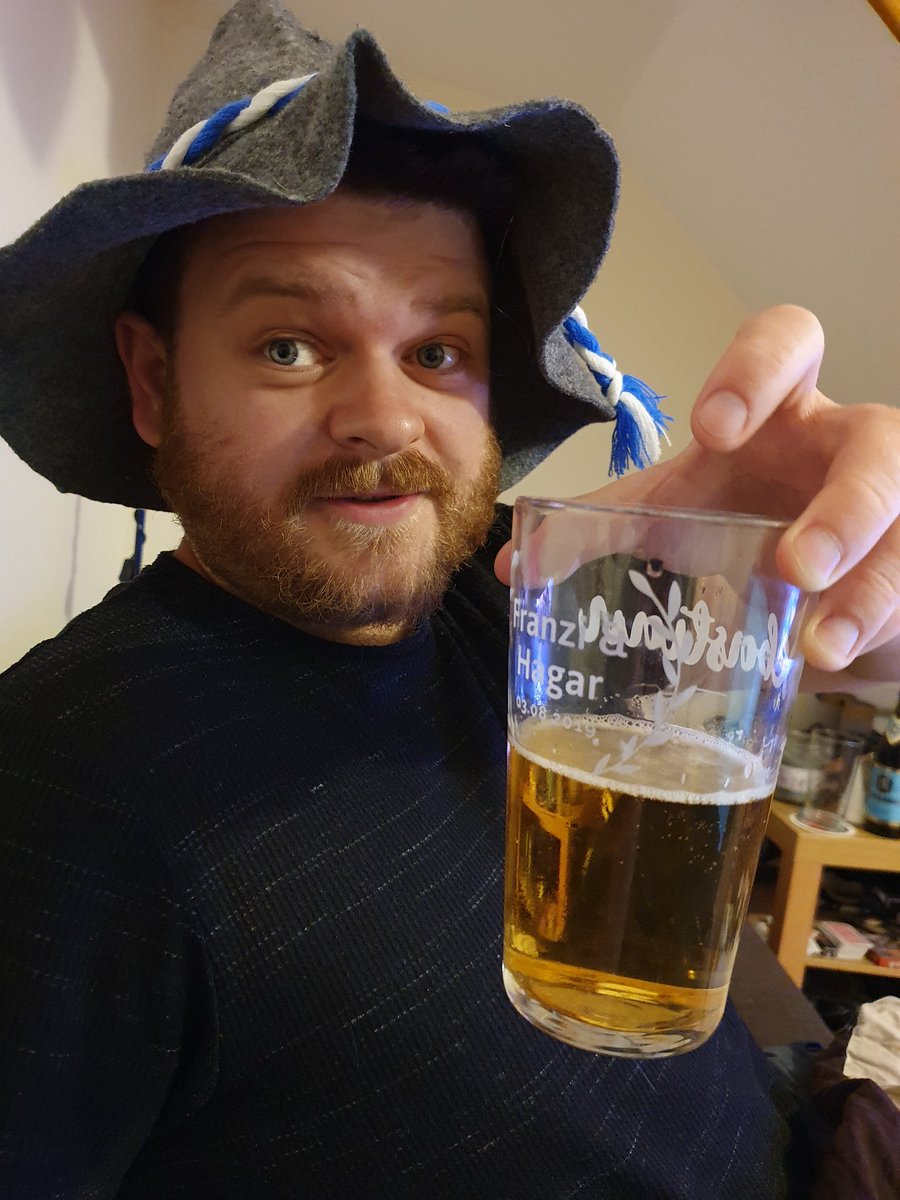 misspaula308's tweet photo. @MKBiergarten the best drinking vessel in the house! #mkgartenparty "The Quarantines" https://t.co/rPIKsqSncd