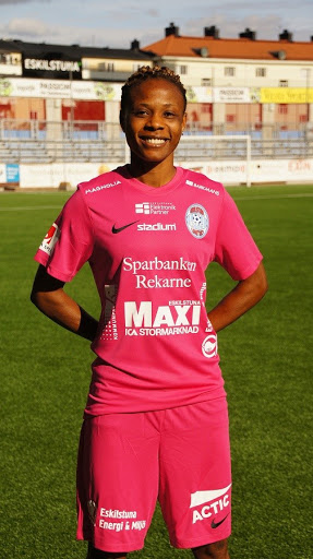 6. From  #TheFlash Right before moving to Dubai she briefly played for Belarusian Club  @fcminskby.Halima  @ayindecharity , played short time in Dubia, for Abu dhabi Country club, before moving to Sweden and played for  @asarumsifherr before finally joining  @EskilstunUnited.