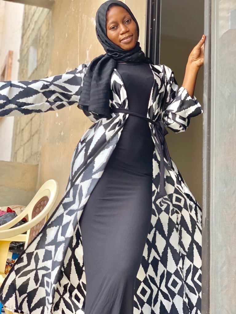 StoreYodi's tweet photo. Abaya à motifs

🏷 : 10.000 frs https://t.co/uJ5hIqqvyH