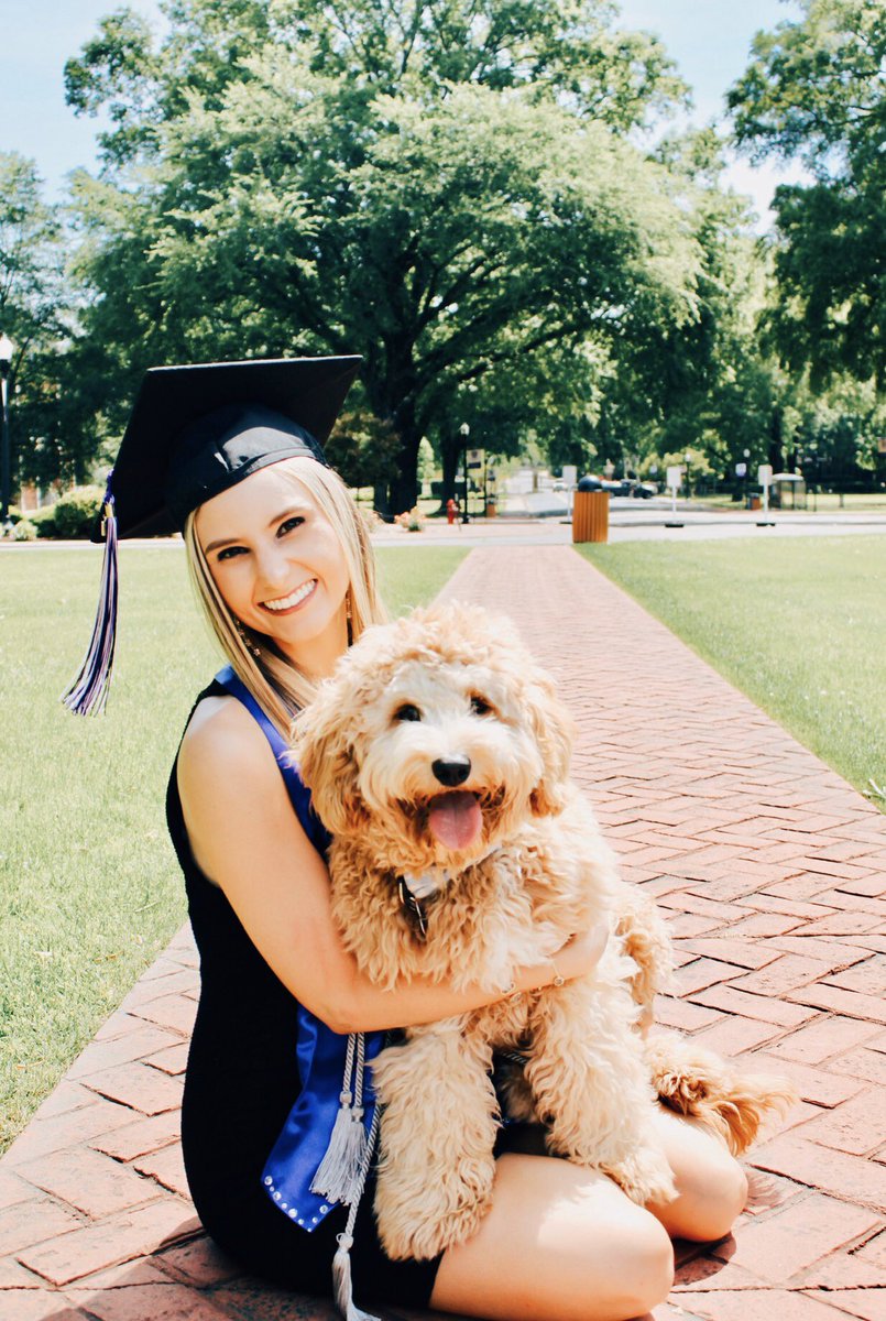 Melodieemoore's tweet photo. I DID IT!🎓💜🎓💜🎓💜🎓💜 I am graduating with highest honors from UCA and will now be attending their graduate program for Speech Language Pathology! Such an honor and I’m so excited to see what the future holds!😍💜🎓😍💜🎓 #heylookmaimadeit https://t.co/bFClzUrdFS