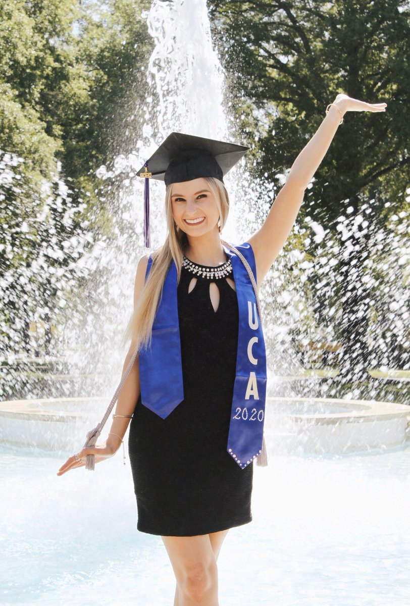 Melodieemoore's tweet photo. I DID IT!🎓💜🎓💜🎓💜🎓💜 I am graduating with highest honors from UCA and will now be attending their graduate program for Speech Language Pathology! Such an honor and I’m so excited to see what the future holds!😍💜🎓😍💜🎓 #heylookmaimadeit https://t.co/bFClzUrdFS