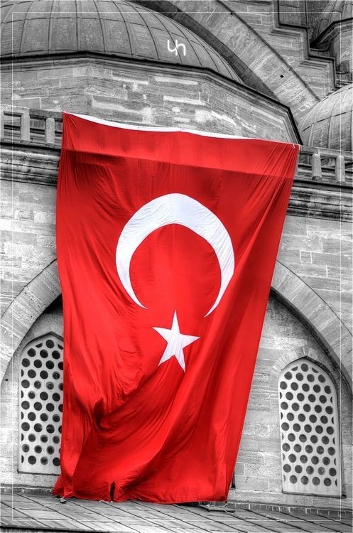 AliAydn0751's tweet photo. #Bitlis Bismillahirrahmanirrahim

Allah yolunda öldürülenler için "ölüler" demeyin. Hayır, onlar diridirler, fakat siz bilemezsiniz.

- Bakara Suresi / 154. Ayet

Rahmeti Rahmana Kavuşan Şehitlerimizin Makamı Cennet Olsun İnşallah. 

Ruhları İçin El Fatiha 
#Bitlis https://t.co/vlShzxncew
