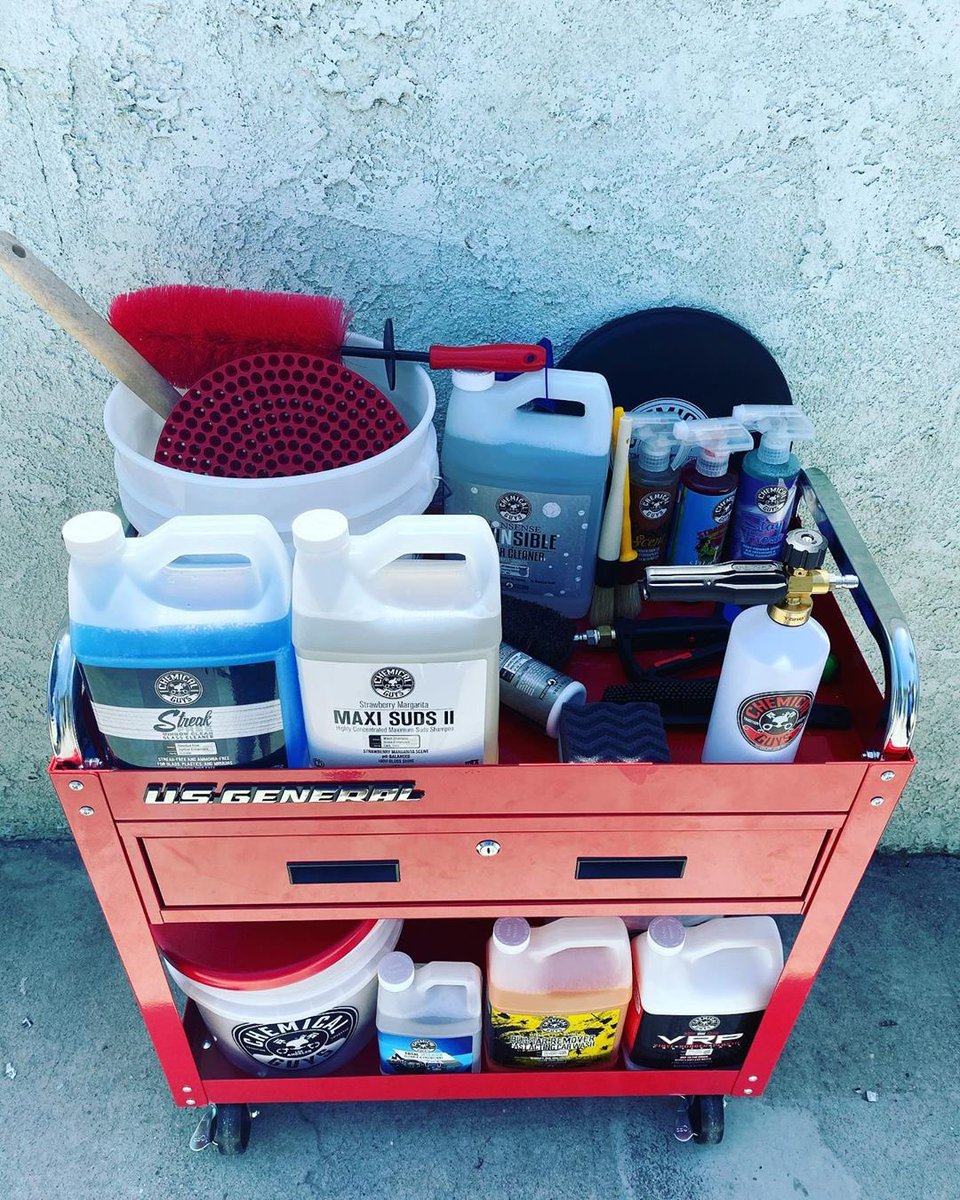 chemicalguys's tweet photo. Bring in the the shine time!!! What does your Chemical Guys collection look like? Here's a great on shared up by @foamed_auto_spa A few of our supplies arrived!
#chemicalguys #detailgarage #MobileCarWash #MobileAutoDetail #FoamedAutoSpa #CarWash #AutoDetail #LookingFresh https://t.co/urvOD08UiL