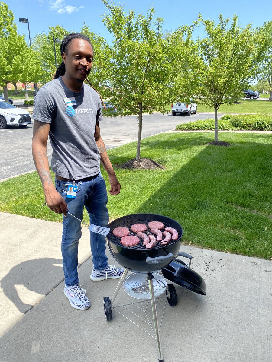 Aaron Williams tweet media