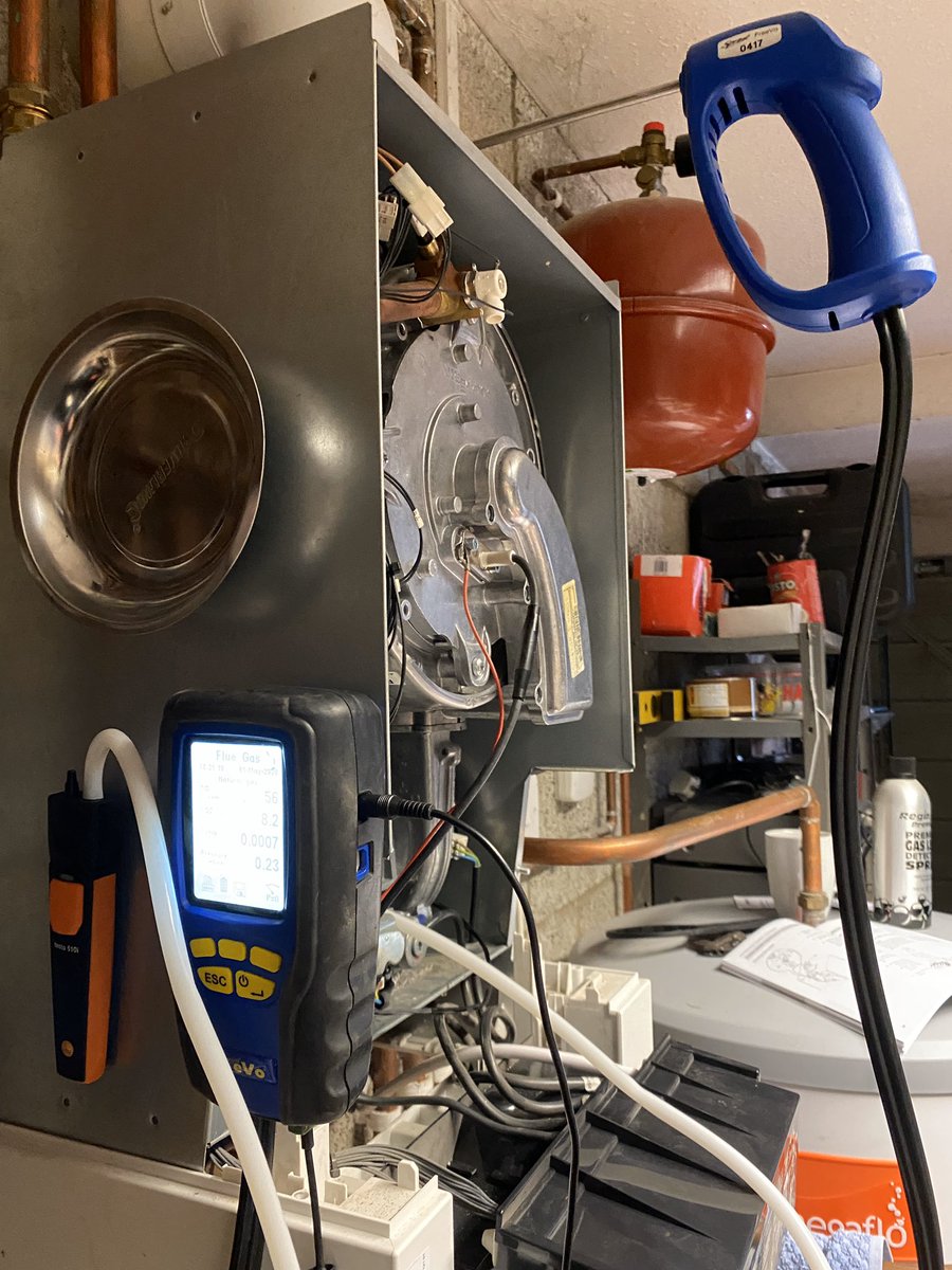 ElementsPlumb's tweet photo. When we service we really do mean a full service. Boiler fully striped down, seals changed, filters cleaned expansion vessel drained and checked. That’s how it should be done 🔧 #elementsplumb #plumbing #heating #boilers https://t.co/WMec5KTSLU