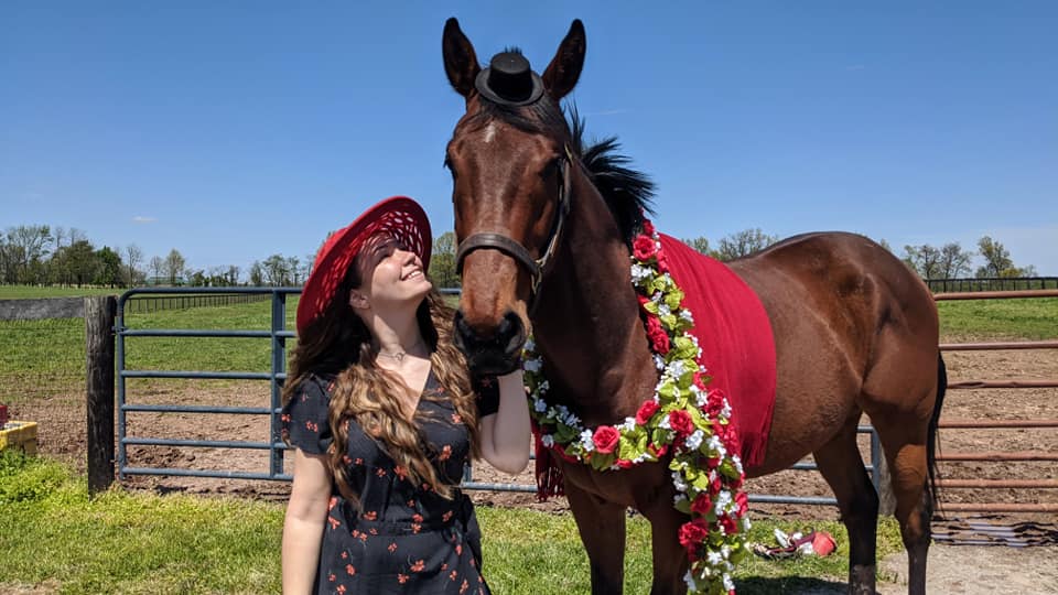 SecretariatCen1's tweet photo. MMSC Grad Fowler and his person Ashlee, dressed to impress for the 1st Saturday in May! Happy #KYDerby Day - even if it is virtual! ๐๐
#TeamMMSC #OTTB #AdoptDontShop https://t.co/FdLgKN01yU