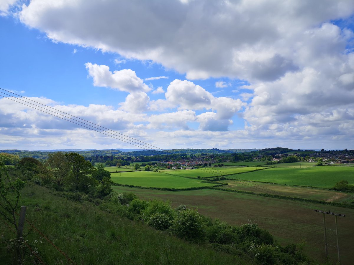 Lollyhancock198's tweet photo. So glad to be living in such a beautiful place. Even in these strange times, at least we can get out enjoy nature #Dorset #lockdown #walk https://t.co/TheL9IITg5