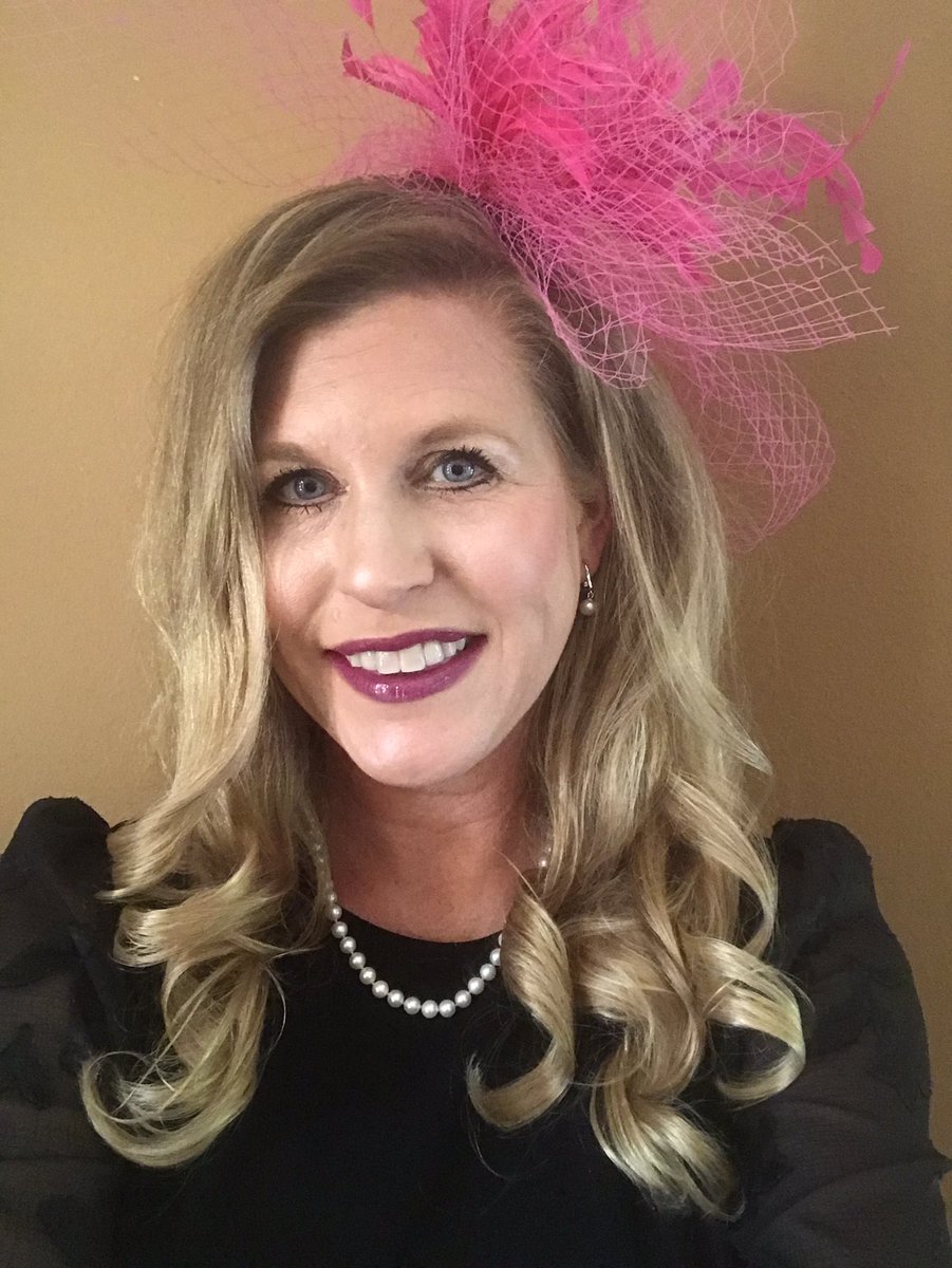 saradacus's tweet photo. Happy #ARDerby #KyDerbyAtHome @ABRLive https://t.co/j2KS4OZ0RL