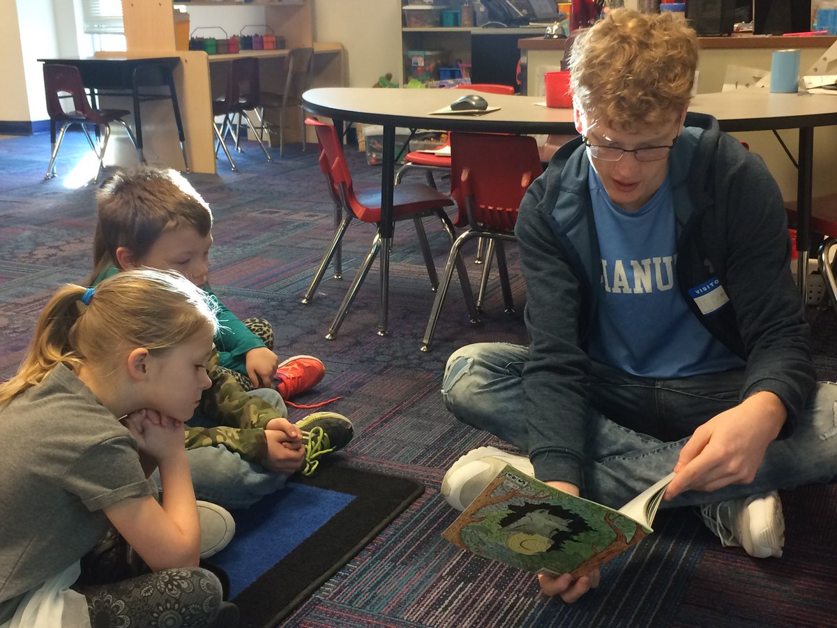 SeanBowmanPhil2's tweet image. Watching @by_towman interact with young kids at local camps, at practice, or after games was always a treat for me. Some pretty special bonds formed over the years. #almost18 #youngeyeswatching #rolemodel