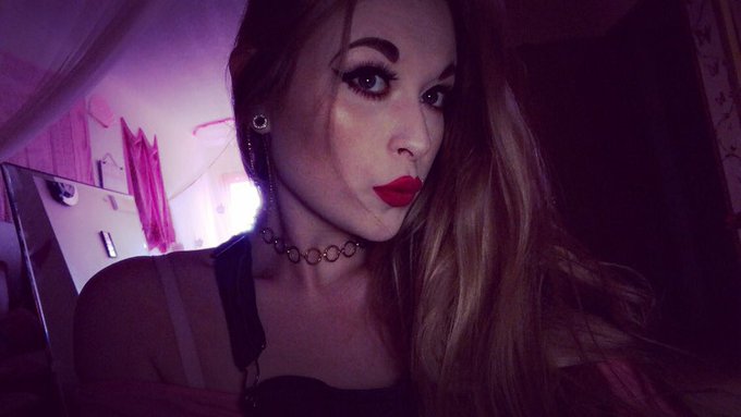 Wow a normal selfie!!!😵 https://t.co/B2SYnolhlk<a href="/tag/onlyfans"class="tags"><span>#onlyfans</span></a>