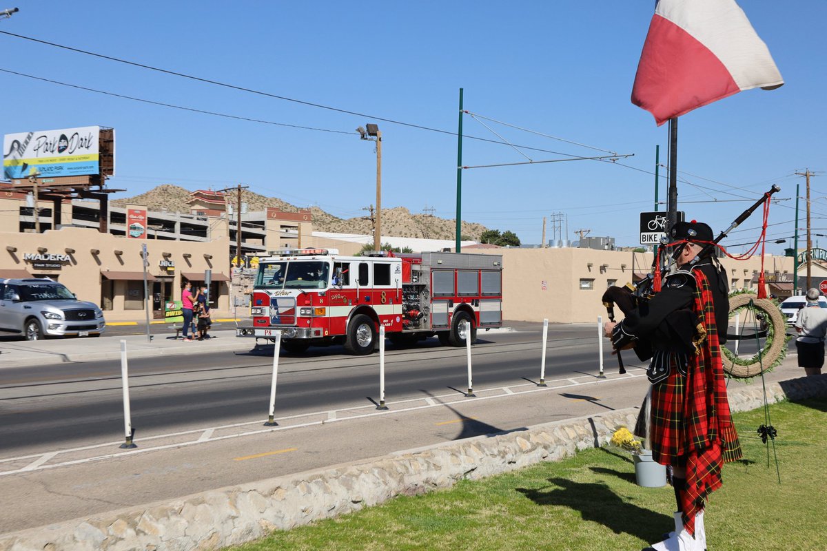 ElPasoFireTX's tweet image. Thank you to all of the organizations that helped us bring the maximum honor possible to our fallen brother. @EPPOLICE @EPSHERIFF @IAFF_L51, USBP, EP County ESD 1 &amp;amp; 2, Native Air and many others.

On behalf of the entire #EPFD, thank you El Paso for your unwavering support!