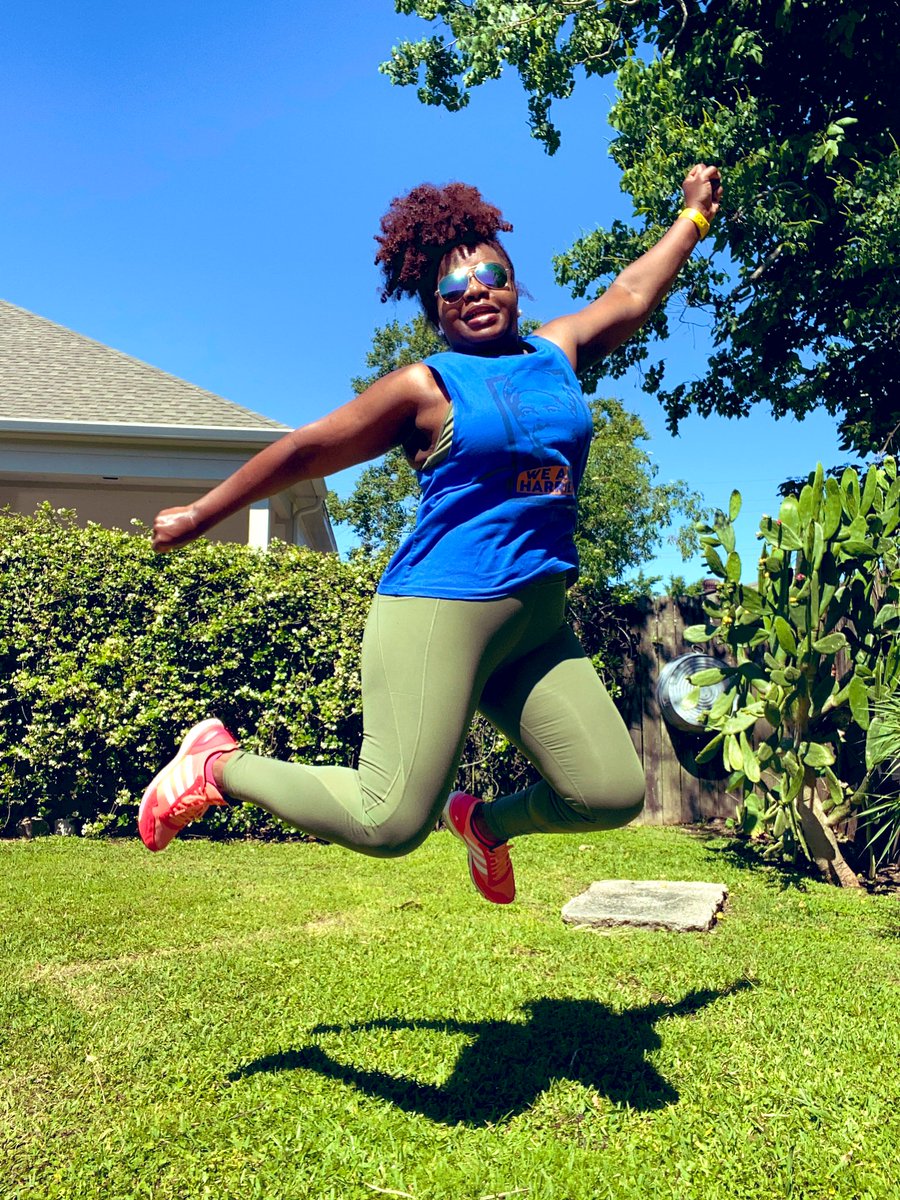 geauxnatural's tweet photo. Dance with @live20life16 was AMAZING, FUN and the Music.
#SuperHERoSaturday
#NationalFitnessDay
#girltrek
#nolatreks
#JoyJump
#RadicalSelfcare
#Backyard
#VirtualFitnessMarathon
#SocialDistancing
#WashYourHands
#StayHome
#ThankAHealthHero
#AloneTogether
#AllTogether
💙💛🧡 https://t.co/lPFin0iuQp