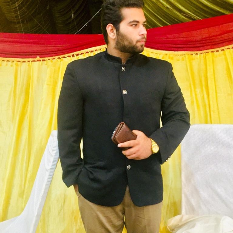 makhdoom_here's tweet photo. #NewProfilePic2020 https://t.co/XVpQ1rA85H