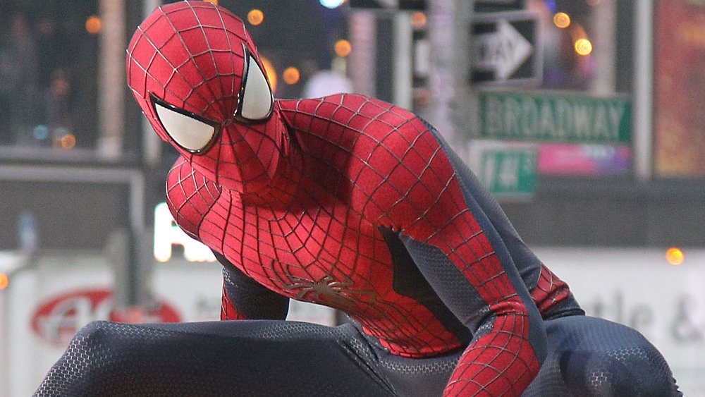 Как выглядит человек паук 2. Новый человек паук 2012. Как выглядит человек паук 2. Эмэйзинг спайдер мэн 2. Spider man homecoming игра.