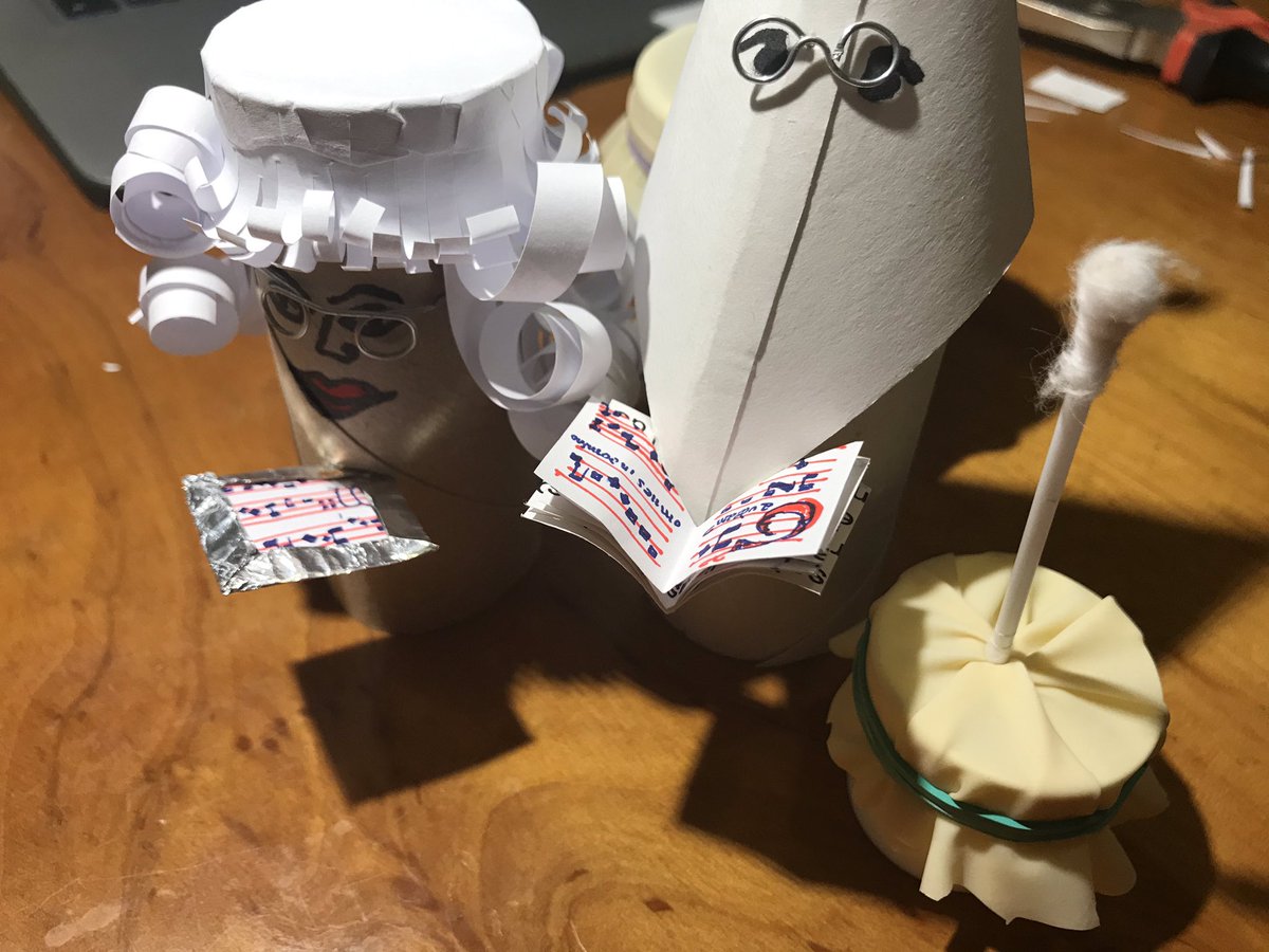 VodevilLimpieza's tweet photo. Fotos de algunos de los instrumentos del baño que han servido para mi tutorial n° 21 del DesConcierto #Reciclado

Some cleanning-toilet instruments of my 2-minutes 21st tutorial “#Recicled DesConcert”

#idiofono 
#membranofono 
#HumorEnSerio 
#YoMeQuedoEnCasa 
#VodevildeLimpieza https://t.co/rNDPwqhZOx