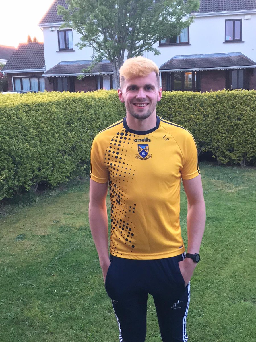 RaheensGAA's tweet photo. Paddy Woodgate and Liam Power after carrying out their promises by shaving and dying their hair respectively. Fair play to them. To donate ahead of tomorrow’s 500km in a day run click on the link below ⬇️⬇️

https://t.co/oqVbNxvGbp https://t.co/TdRmuuVSA2