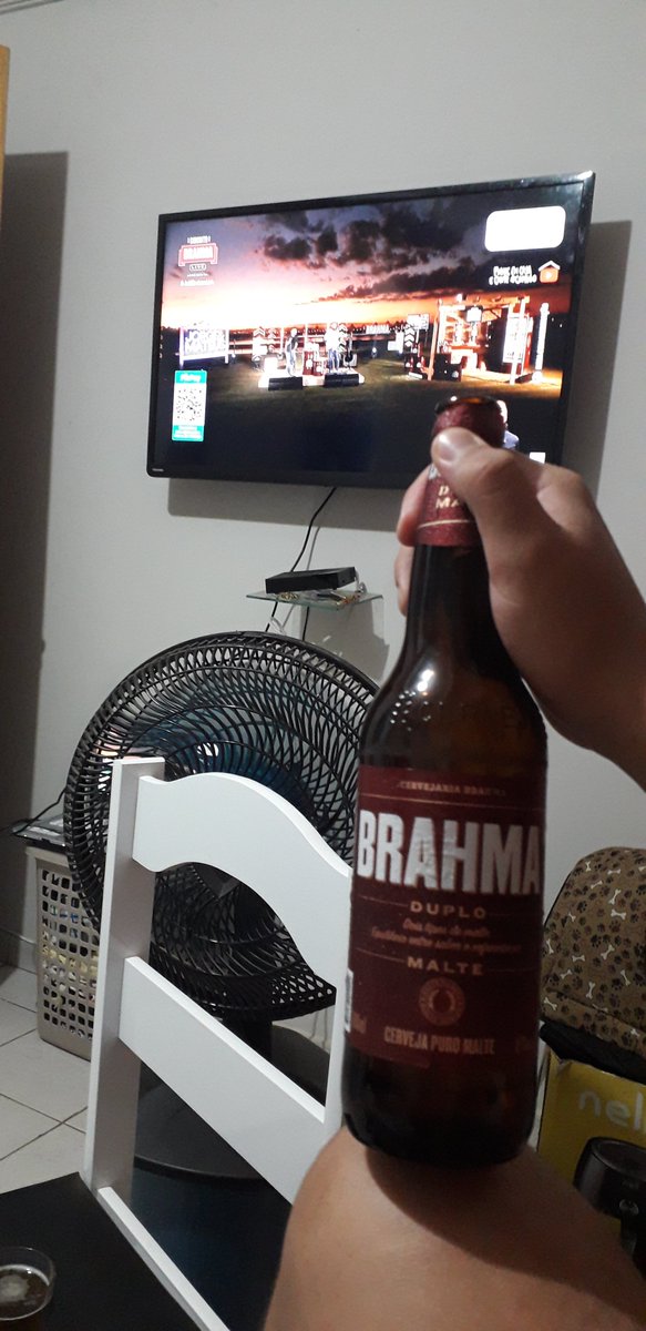 AllephyMuller's tweet photo. #JeMBrahmaLive 
Ja to começando pra quando eu ganhar meu freezer. https://t.co/q0zpVJOXGr