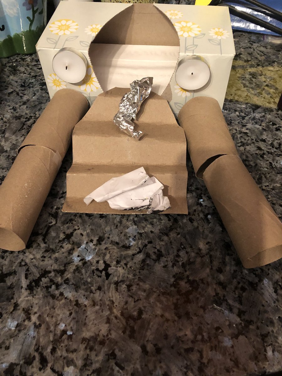 MommytoKieran's tweet photo. Look! My own little @MrTrashWheel #OrderOfTheWheel https://t.co/0cc1L1jp86